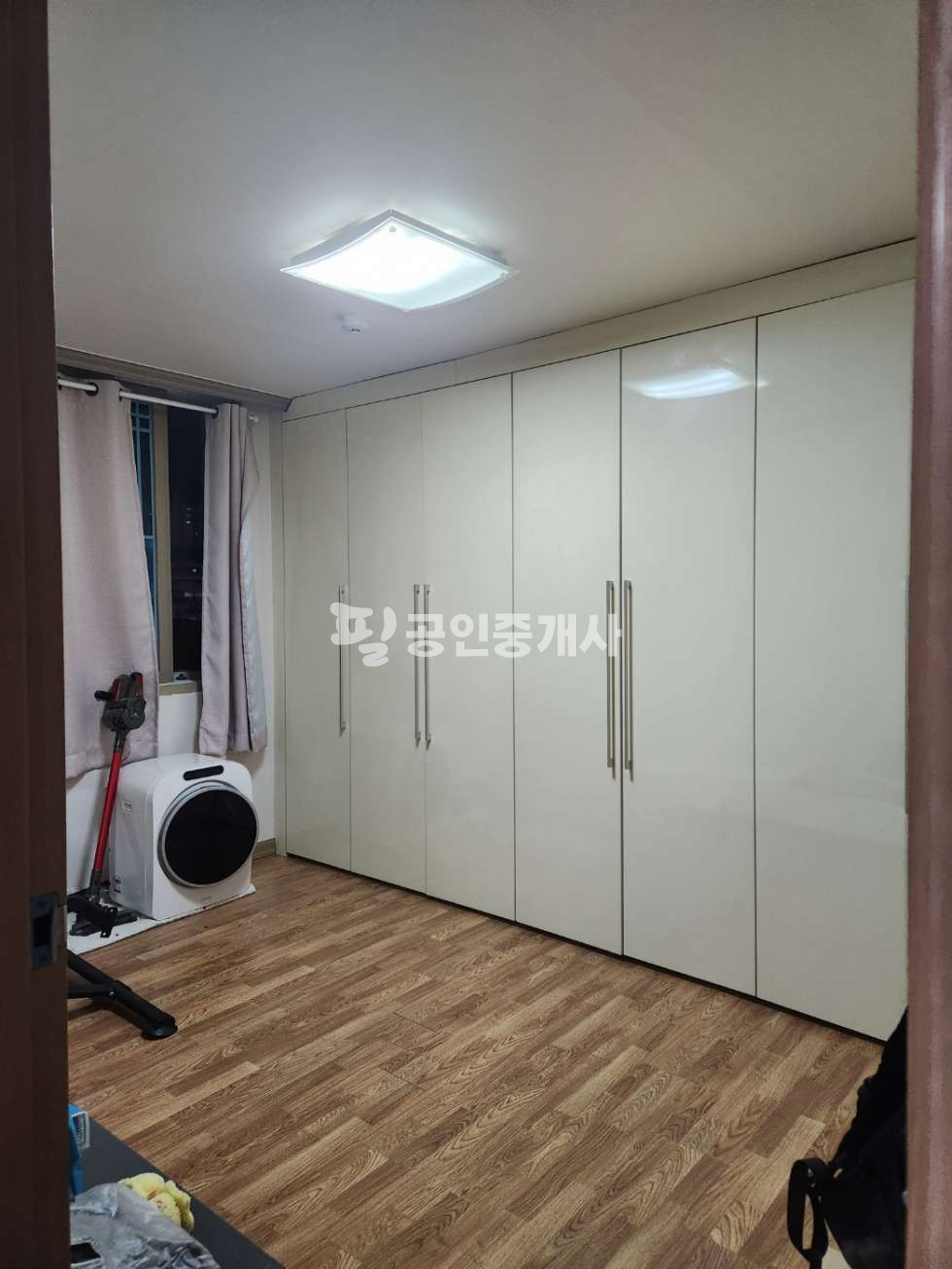 전북 전주완산구 평화동1가 1동 전주 평화동 빌라 쓰리룸(롯데시네마 뒷쪽) 전세 매물번호 10007 사진 6