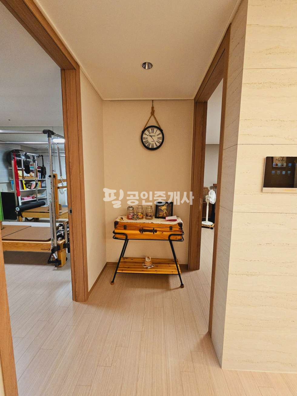 거실통로
