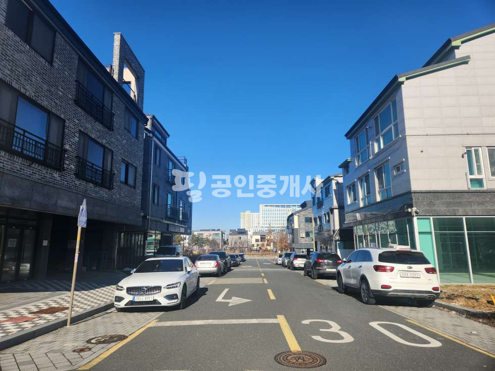 전북 전주덕진구 만성동 주건축물제1동 만성동 국민연금 5분거리 1층상가 월세 매물번호 10052 사진 2