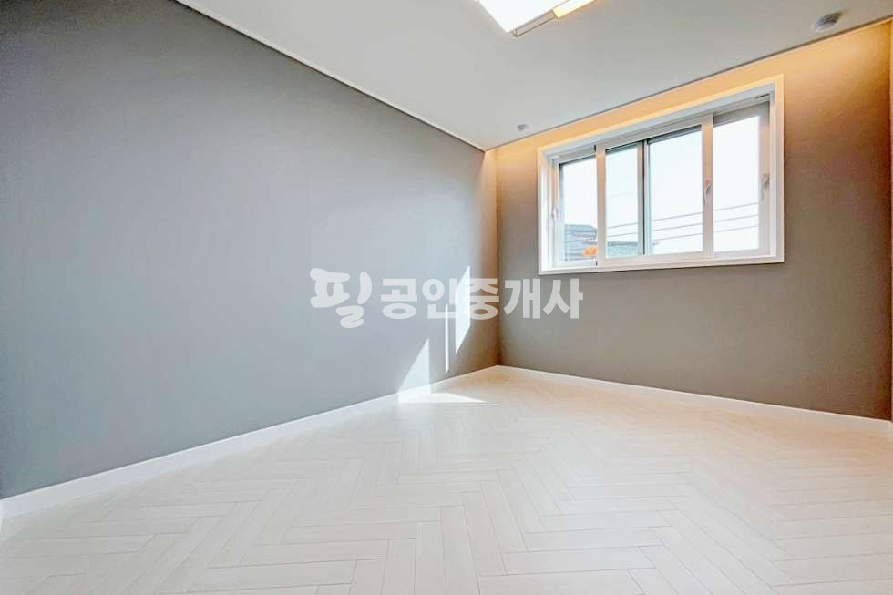 전북 전주덕진구 여의동2가 주건축물제1동 전주 여의동 다이소근처 신축 주인세대! 복층. 포룸추천! 전세 매물번호 10013 사진 9