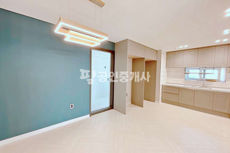 전북 전주덕진구 여의동2가 주건축물제1동 전주 여의동 다이소근처 신축 주인세대! 복층. 포룸추천! 전세 매물번호 10013 사진 14