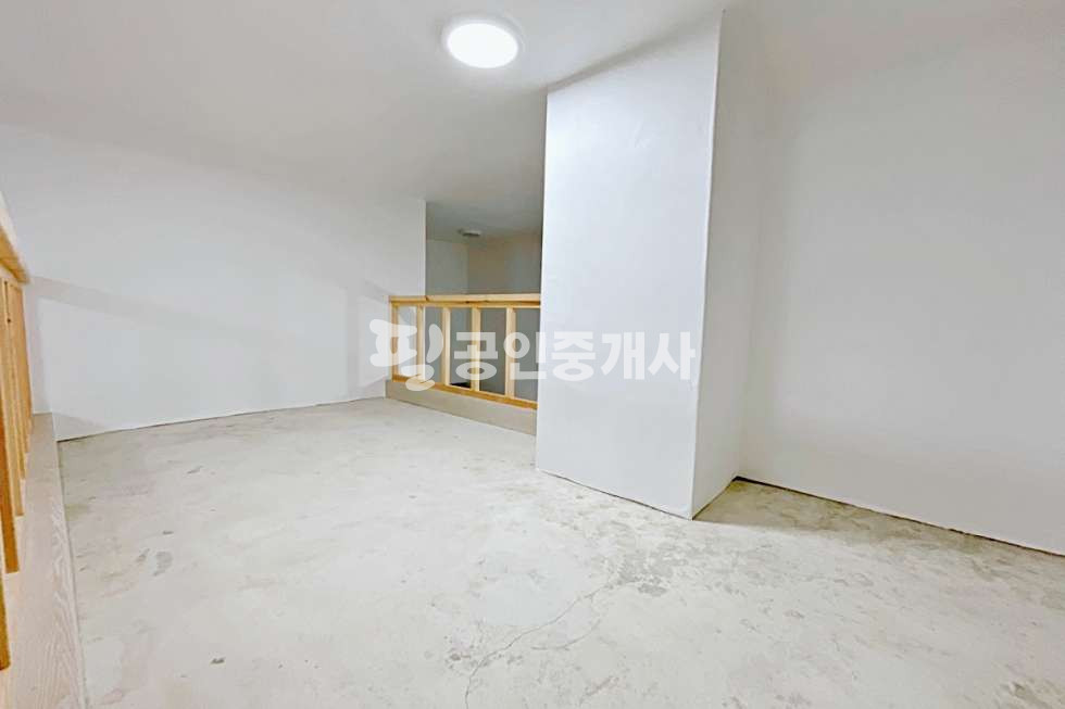 전북 전주완산구 효자동3가 전주+전주대 구정문+신축+오피스텔급+복층+원룸 월세 매물번호 10064 사진 6